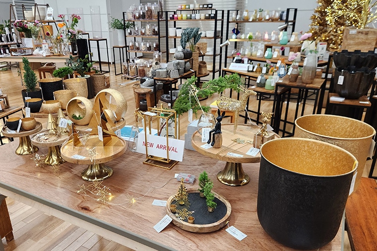 展示会でディスプレイ