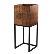 脚付きの木製花器