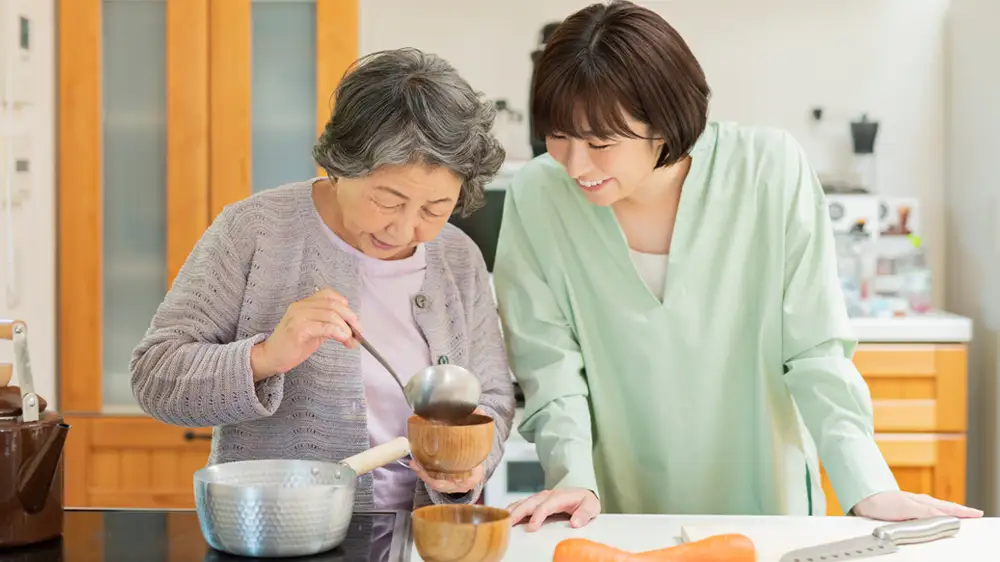 敬老の日に一緒に過ごす画像
