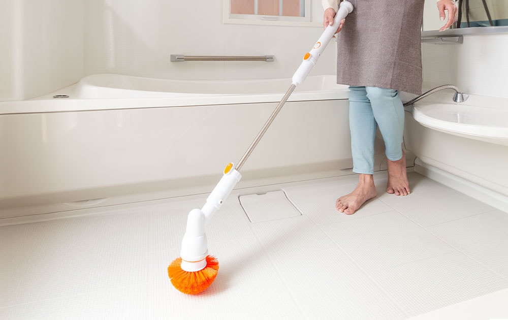 ファミラ バスポリッシャー スピンターボ 9点セット＋予備バッテリー付き