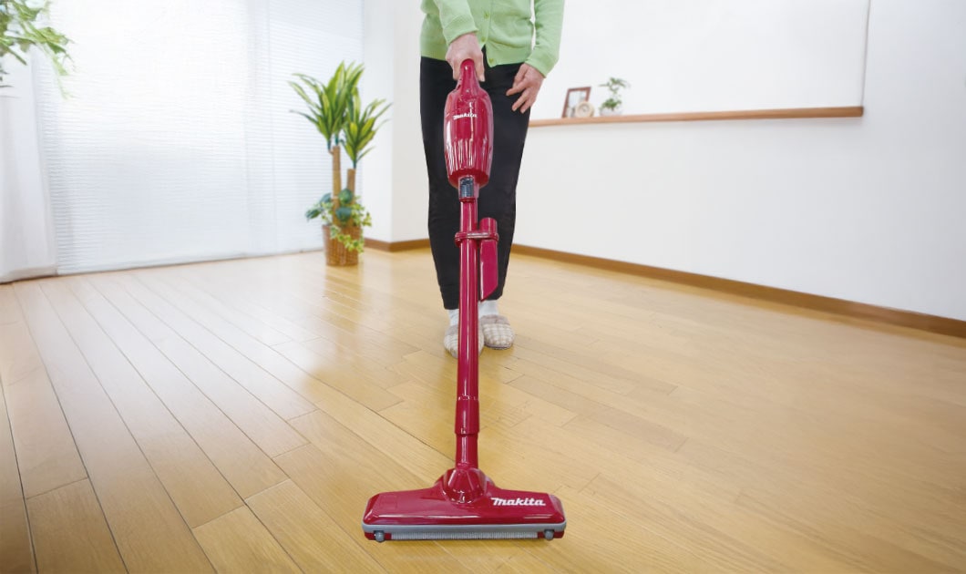 日本製 マキタのNEWコードレスクリーナー