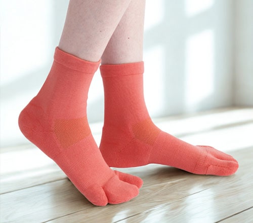 フローリングの上でも足が冷たくない！