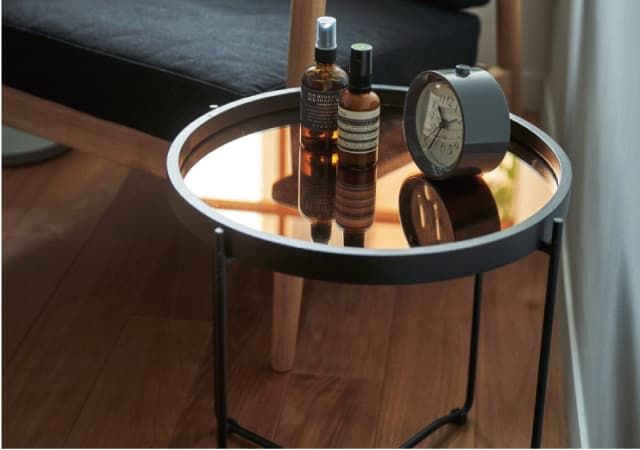 Round tray テーブル S