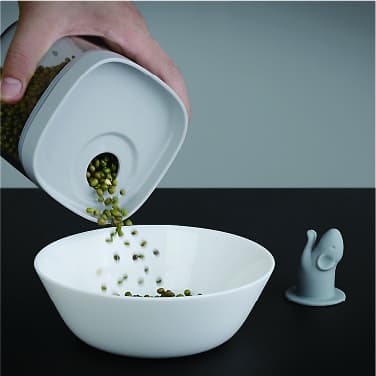  LUCKY MOUSE STORAGE JAR 0.6L 