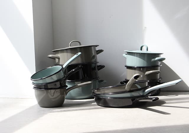 ホーロー製鍋 Pot With Lid 20cm ポットウィズリッド 20cm琺瑯 