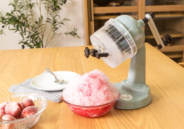 かき氷器 K-IS10 コンパクトふわふわかき氷器 レトロ手動タイプ 