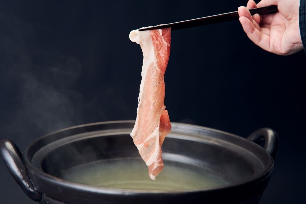 黒豚しゃぶしゃぶ1.1㎏ あご出汁セット | グループ会社商品 | さつま
