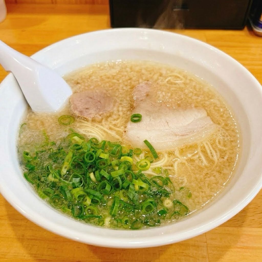 らーめん航八 ラーメン