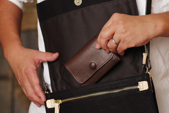 カードケース メンズ オイルバケッタレザー バギーポート 本革 名刺入れ Grn 5 ガイア96