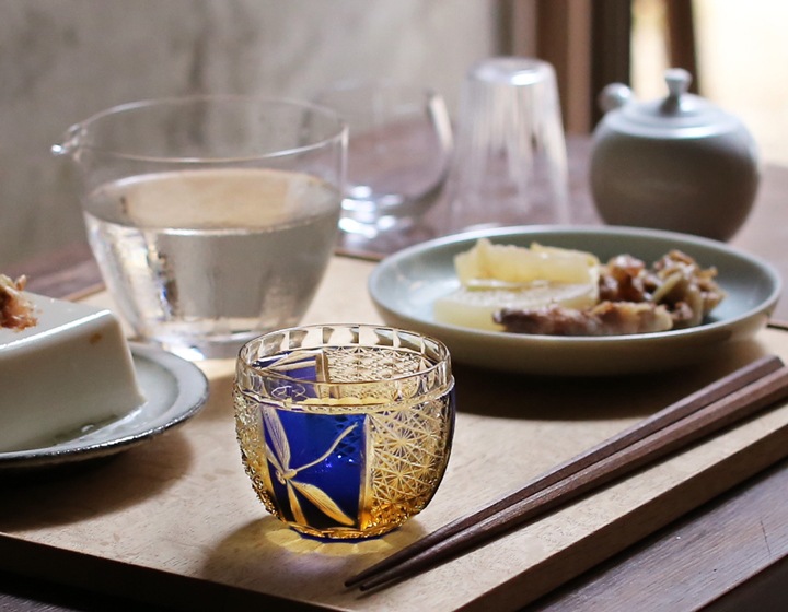 堀口硝子 蜻蛉の酒杯 琥珀瑠璃 グラヴィール 江戸切子 | メーカー別,は