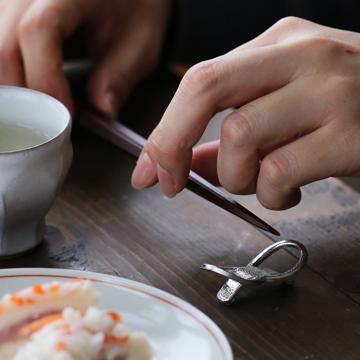 能作 箸置き 「8」 5ヶ入 | メーカー別,な行,能作 | がらんどう｜手