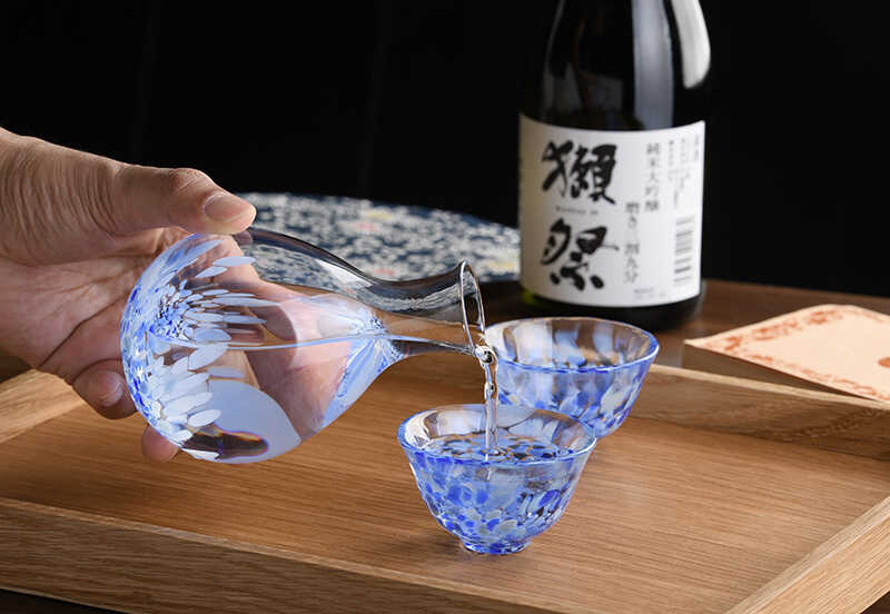 岩清水 徳利 おちょこ 3点セット とっくり 盃 日本酒 酒器 正月 日本製