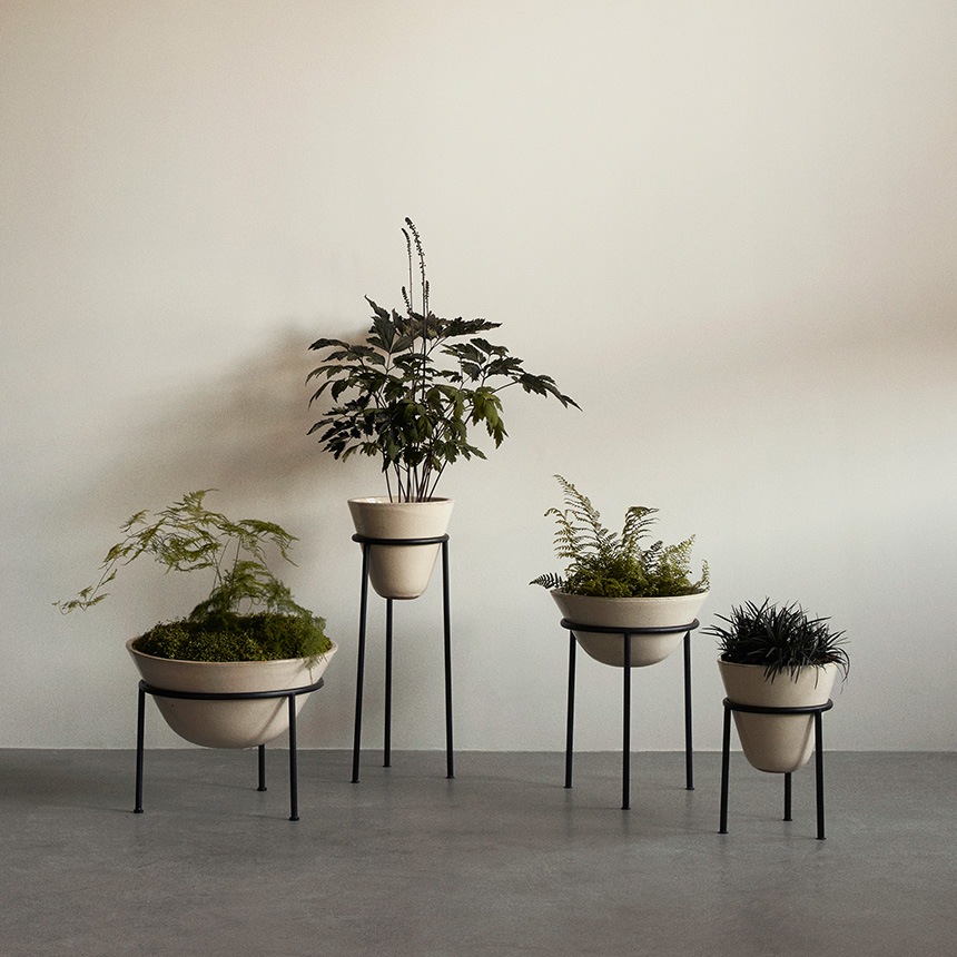 CARNAC スタンド付きプランター 鉢カバー 【公式通販】