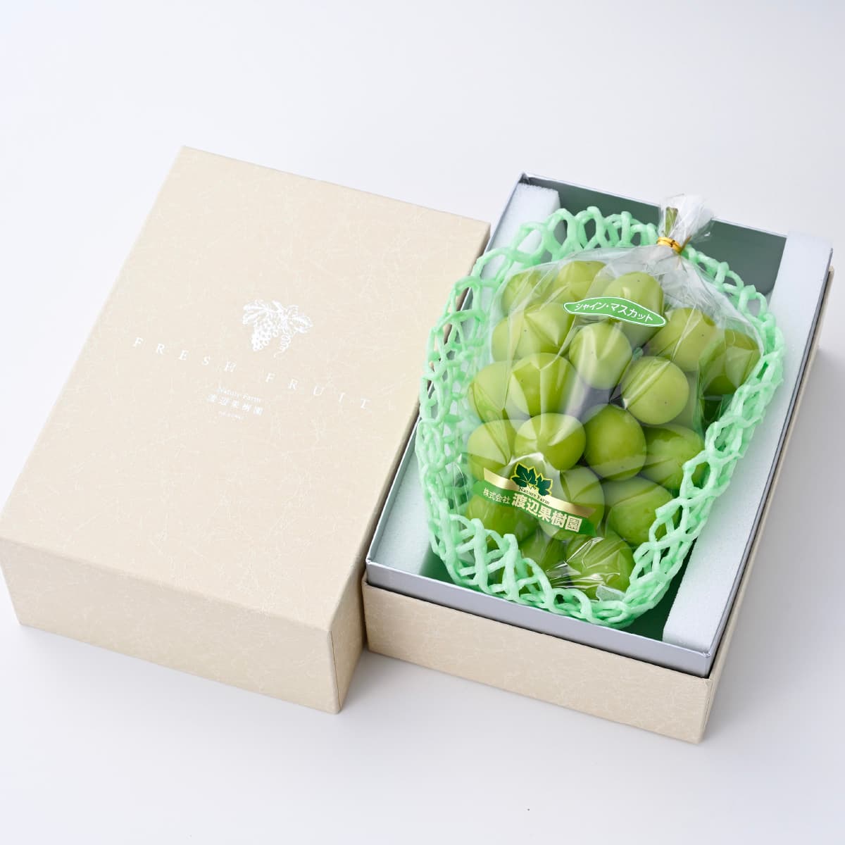 シャインマスカット