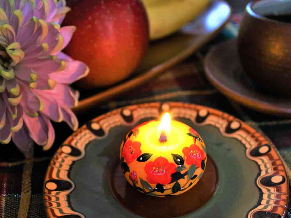 花丸ろうそくギフト（あやめ・椿・ゆり）