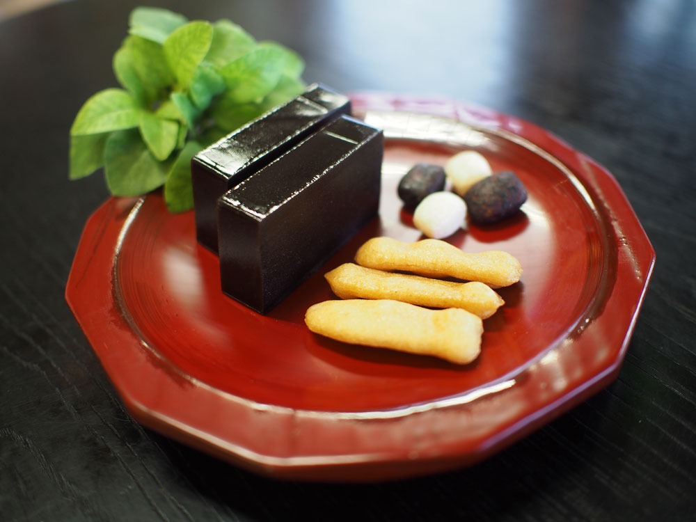 羊かん米菓詰合（１本４袋）