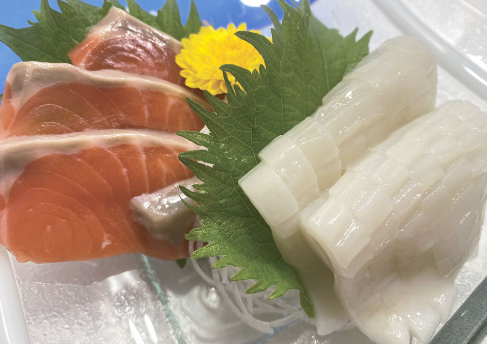 日本の極上刺し極みセット<いか・サーモン詰め合わせ>