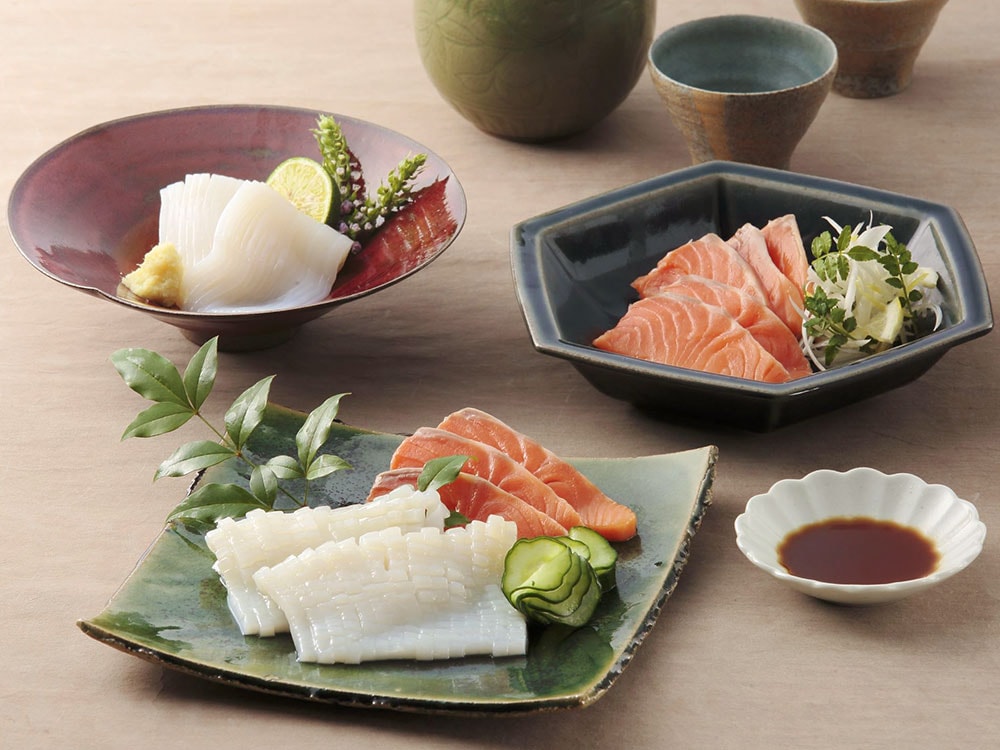 贅卓な刺身セット