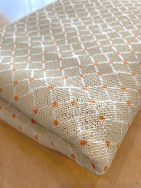 ホルミシスシート オレンジ 05-10マイクロシーベルト ホルミシスシート オレンジ 05-10マイクロシーベルト