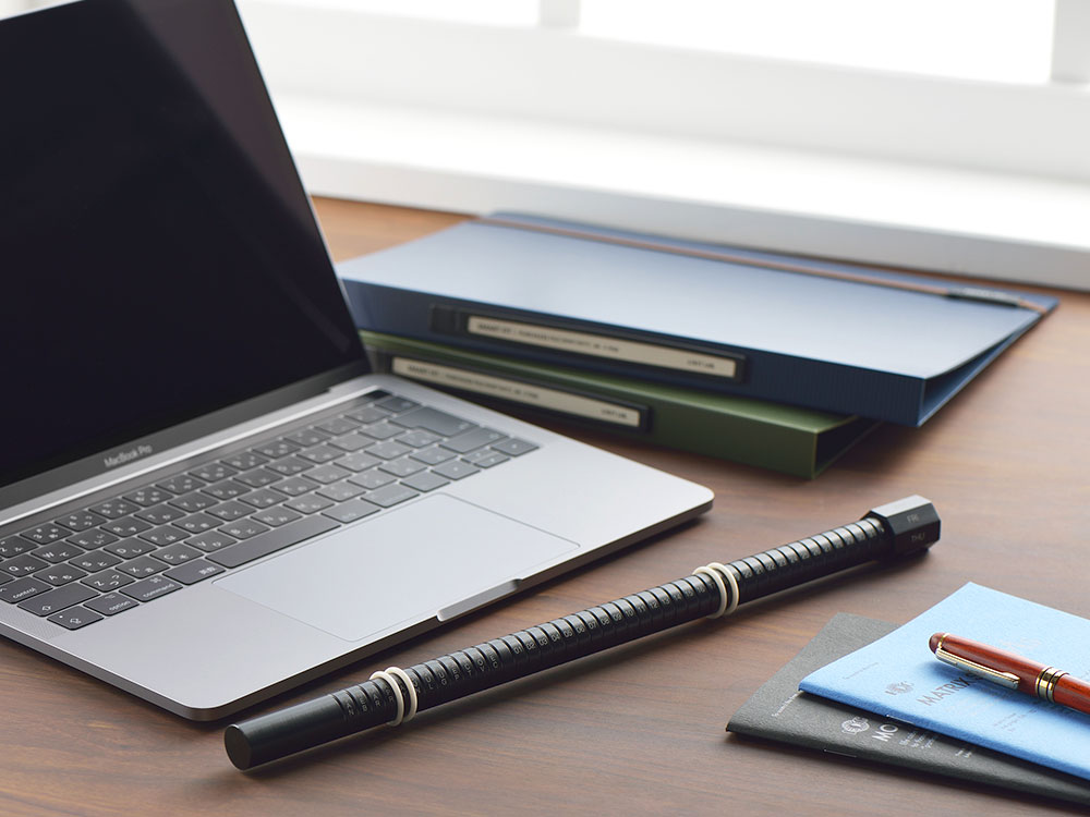 CALENBAR（カレンバー）シルバー・ブラック