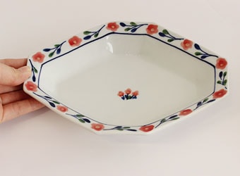 米満麻子 舟形皿（赤花）｜九谷焼のうつわ｜和食器通販 じろや