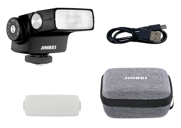 Hi-5セット内容。本体、ディフューザー、USBケーブル、収納ケース