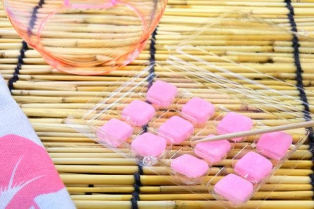 駄菓子の詰め合わせを通販で大人買い！懐かしい昭和の駄菓子とは？｜ミカミオンラインショップ