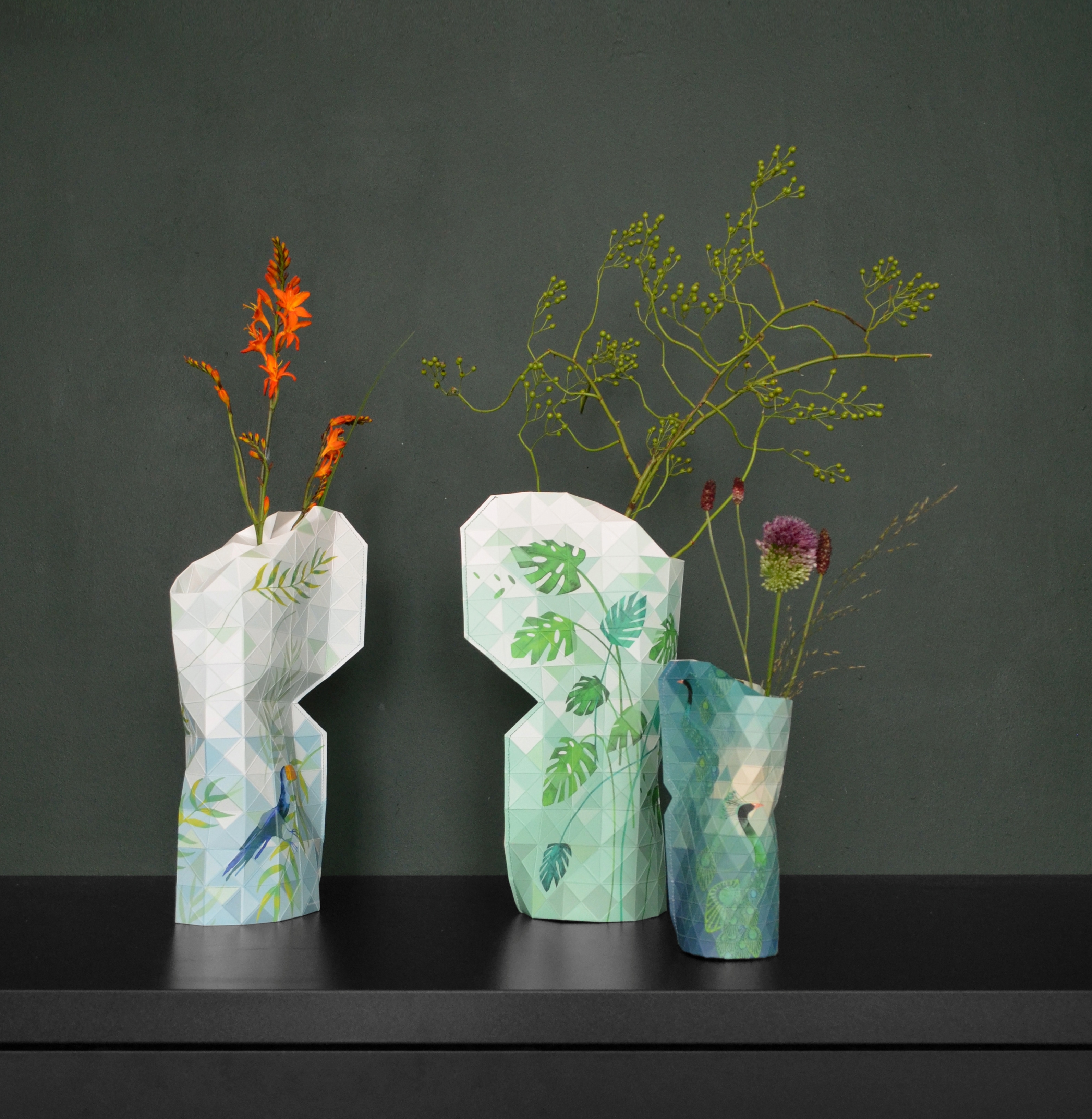 Paper Vase Coverペーパーベースカバー Tulips Sサイズ