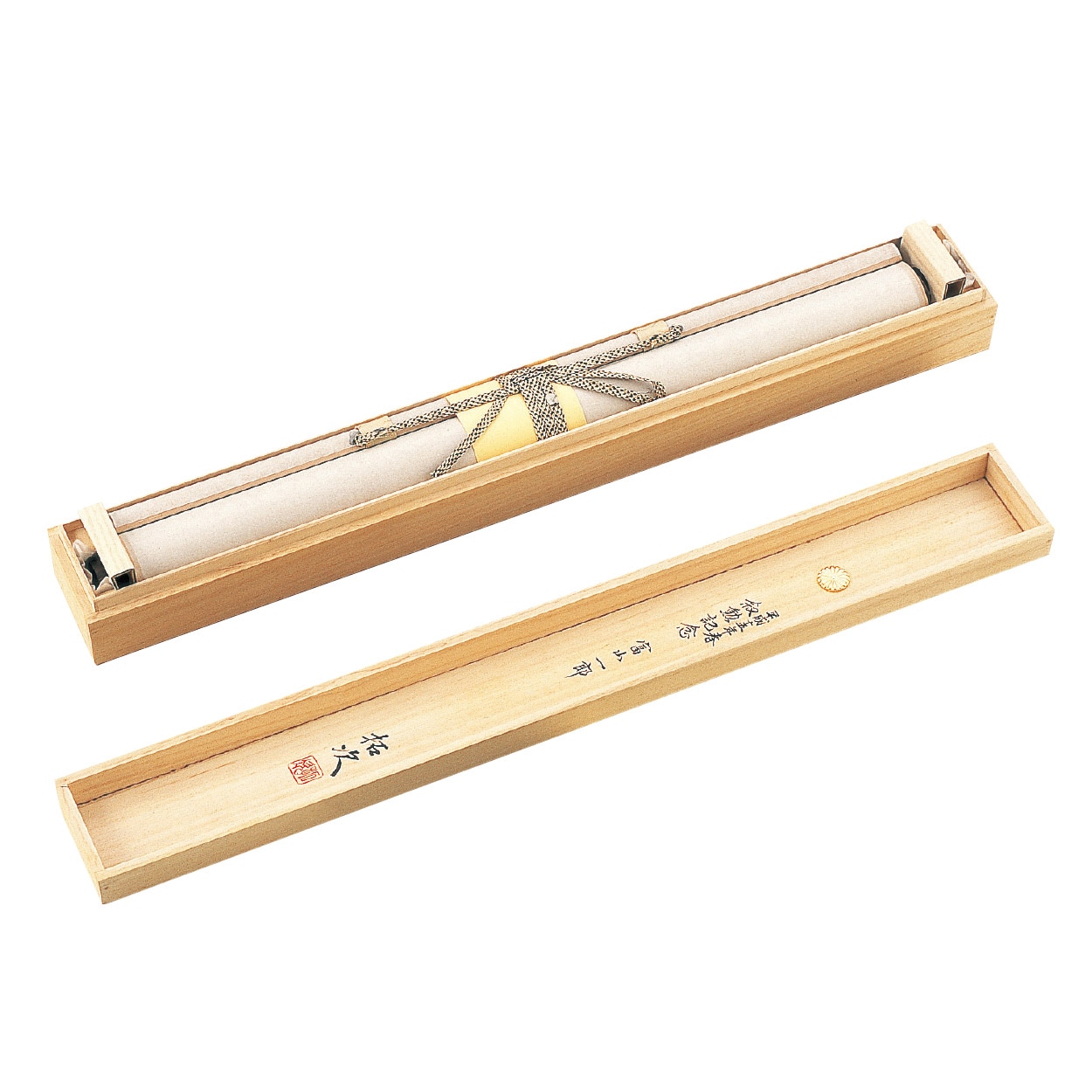 菊紋入 掛け軸 四季花｜美術工芸鑑 叙勲・褒章・叙位叙勲 受章記念品の