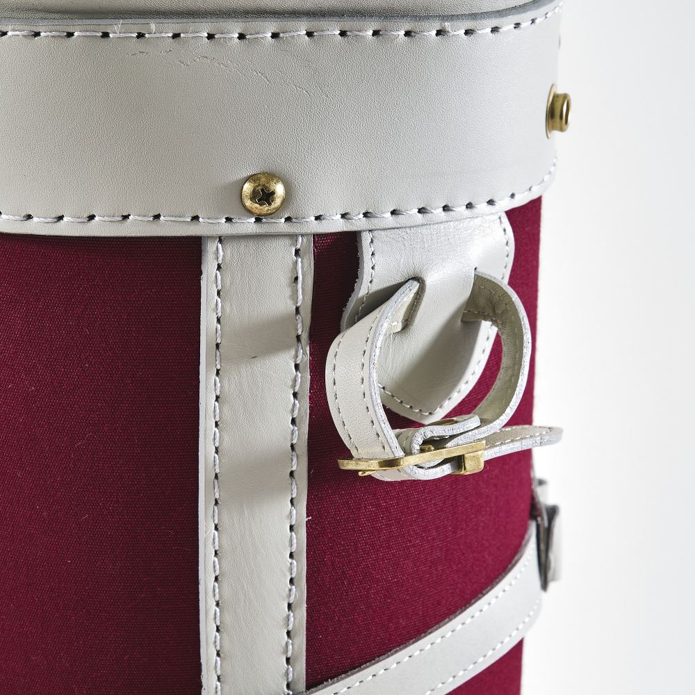 LESS IS MOREキャディバッグ