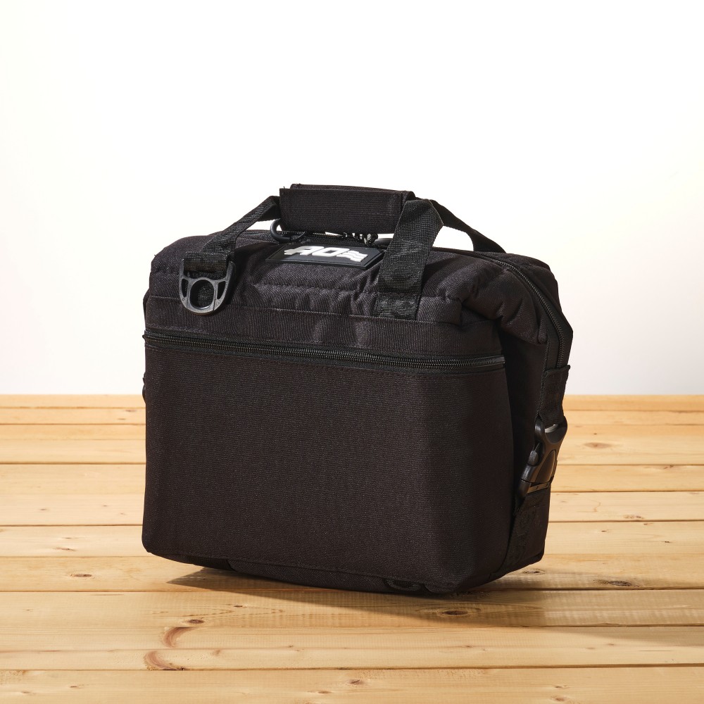 5層構造で驚異の保冷力を誇る】 AO Coolers（エーオークーラーズ）9