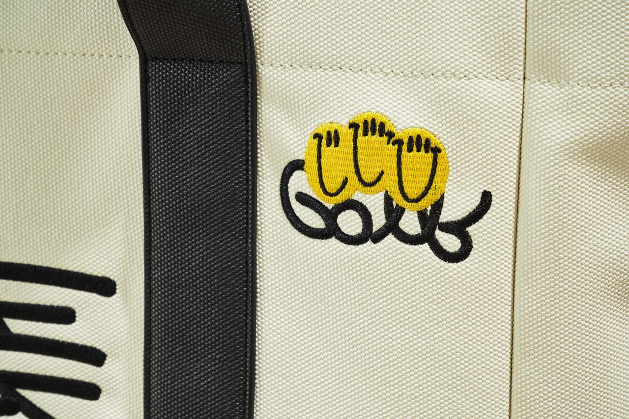 ＜YORF＞ロゴ刺繍ビッグトートバッグ