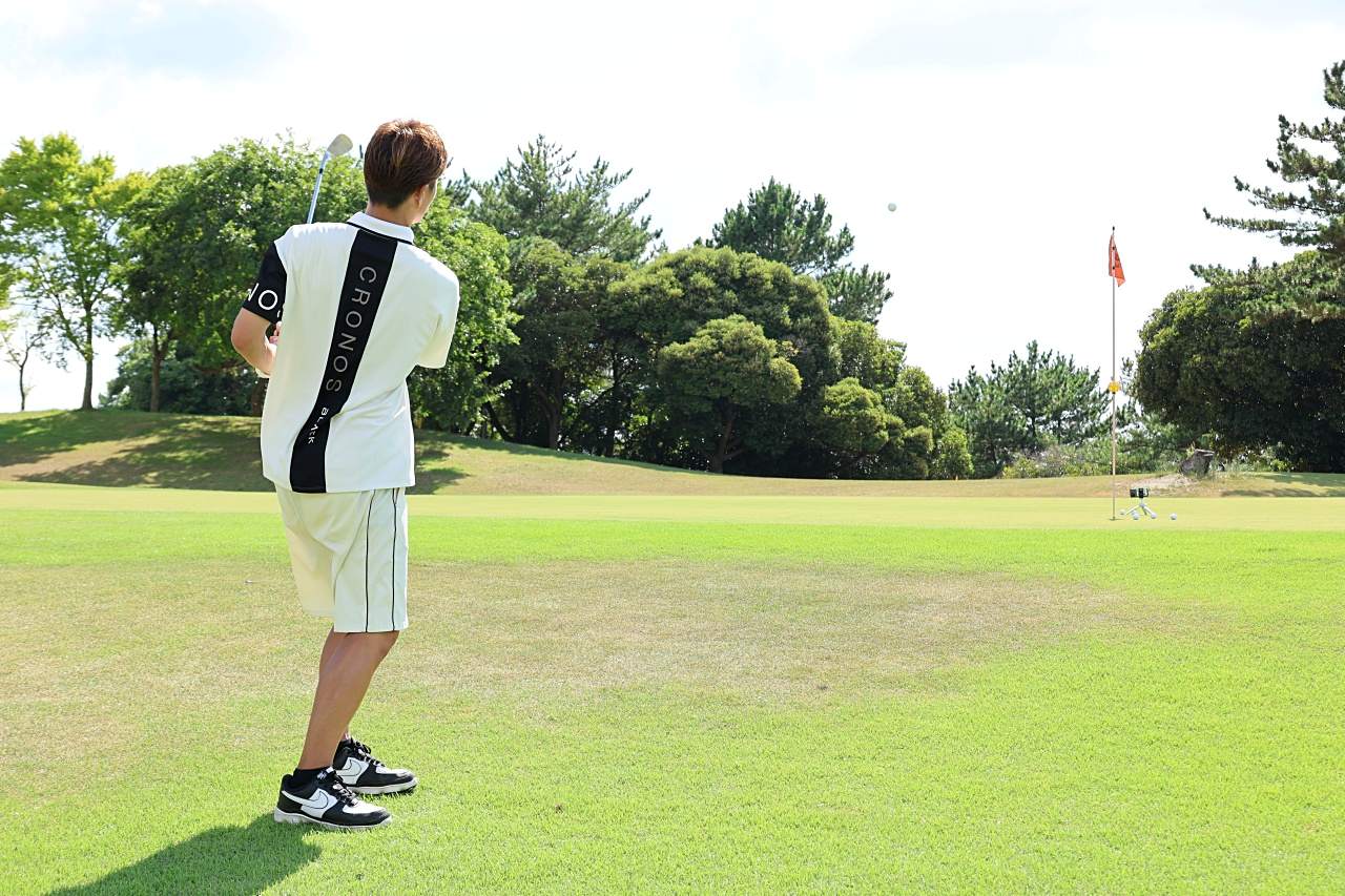 アクシスゴルフ Z6 ツアーウェッジ【ツアーレベルの操作性と構えやすさ