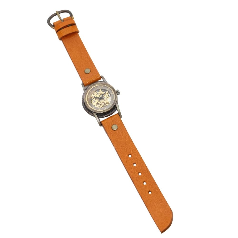 vie(ヴィー) ボールとティーがモチーフのハンドメイド手巻式腕時計