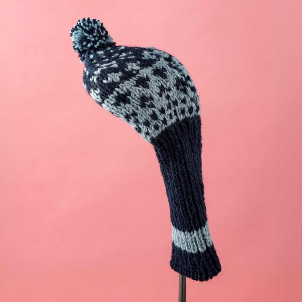 水色の縁取りがアクセント