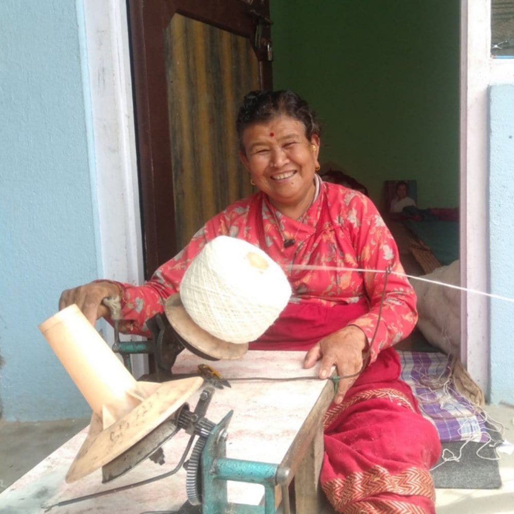 アミナコレクション　フライングイーグル 手編みのウールカウチンヘッドカバー