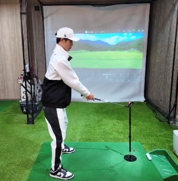 シングルになりたいアナウンサーの休日ゴルフ