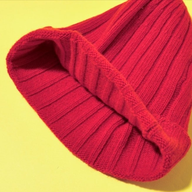 WOOL＆CO ウール100％のニットキャップ
