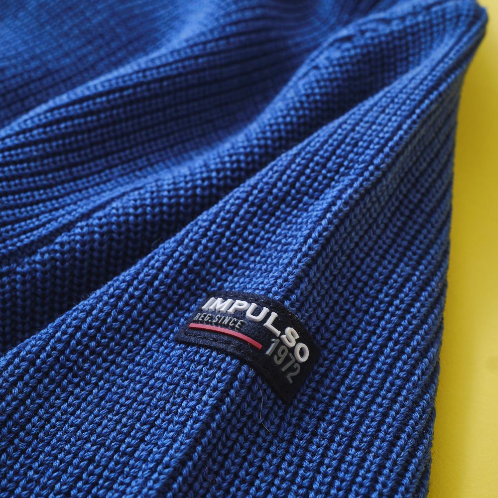 IMPULSO（インパルソ）雨を弾くイタリア製ジップアップセーター