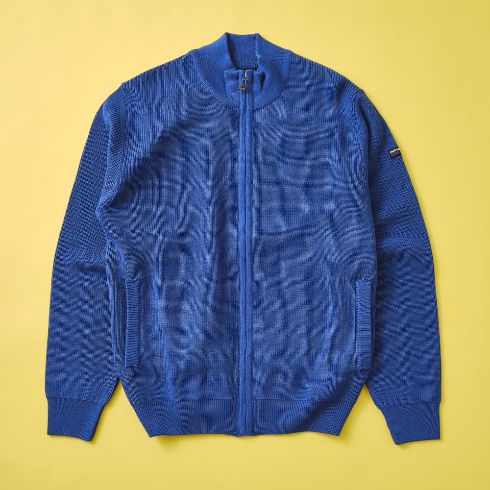 IMPULSO（インパルソ）雨を弾くイタリア製ジップアップセーター