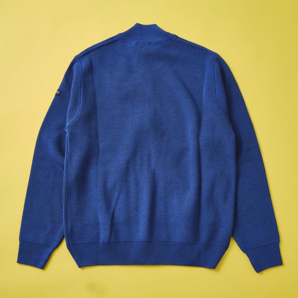 IMPULSO（インパルソ）雨を弾くイタリア製ジップアップセーター