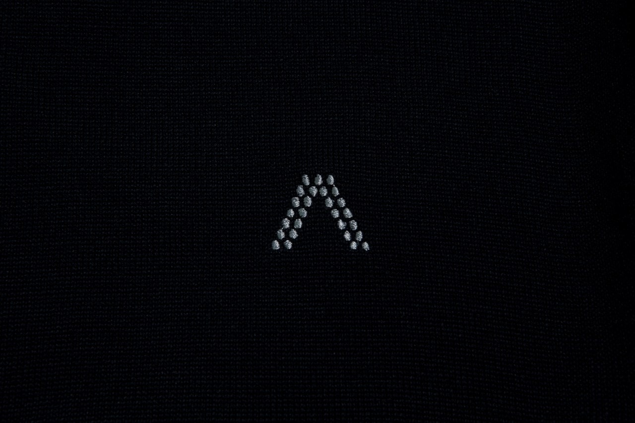 アルベルト　雨を弾く！ 撥水プルオーバーニット