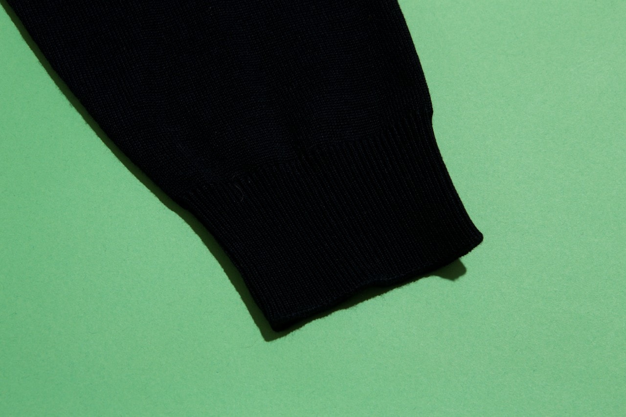 アルベルト　雨を弾く！ 撥水プルオーバーニット