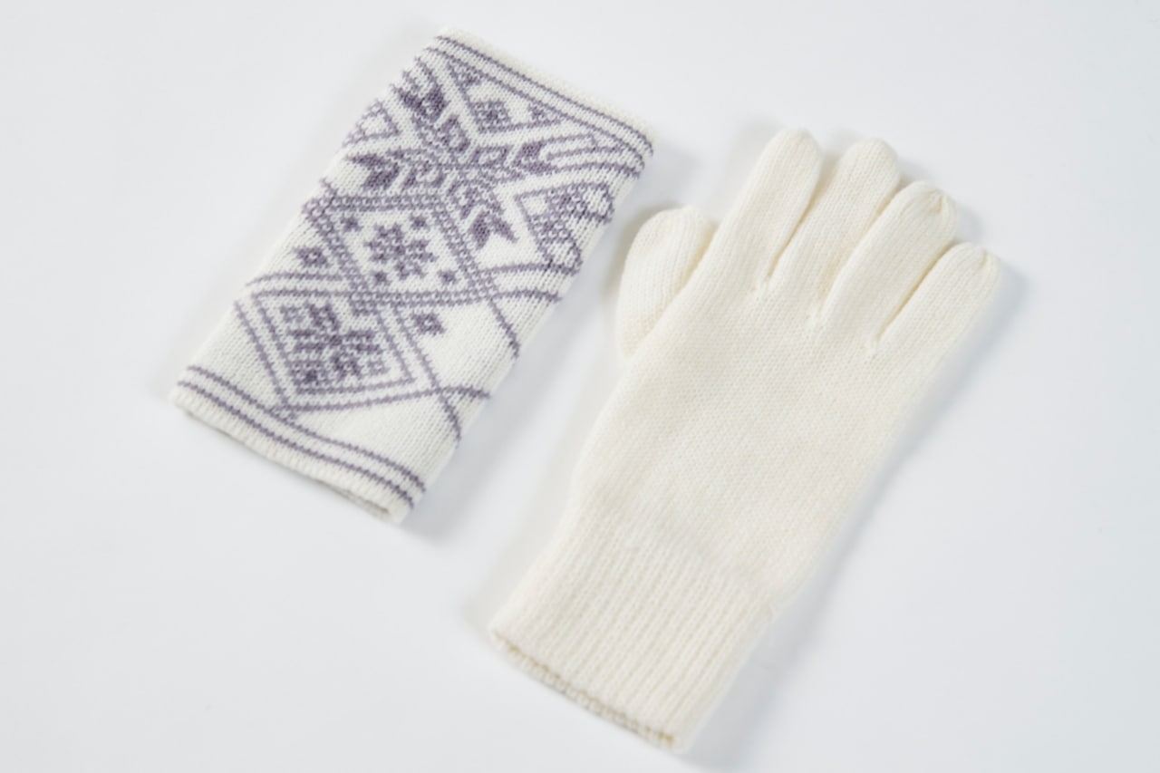 NORLENDER（ノーレンダー）ニットグローブ