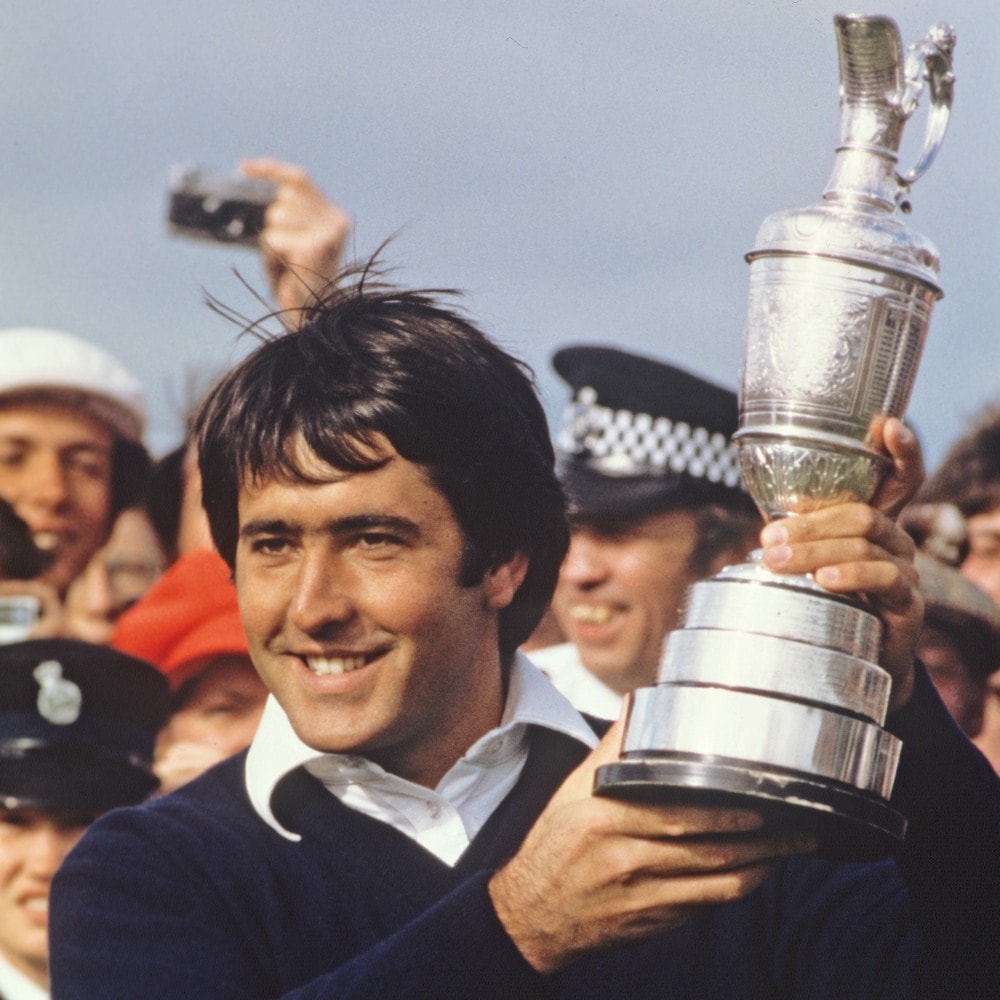 SEVE シルエットロゴ入り コットンゴルフセーター