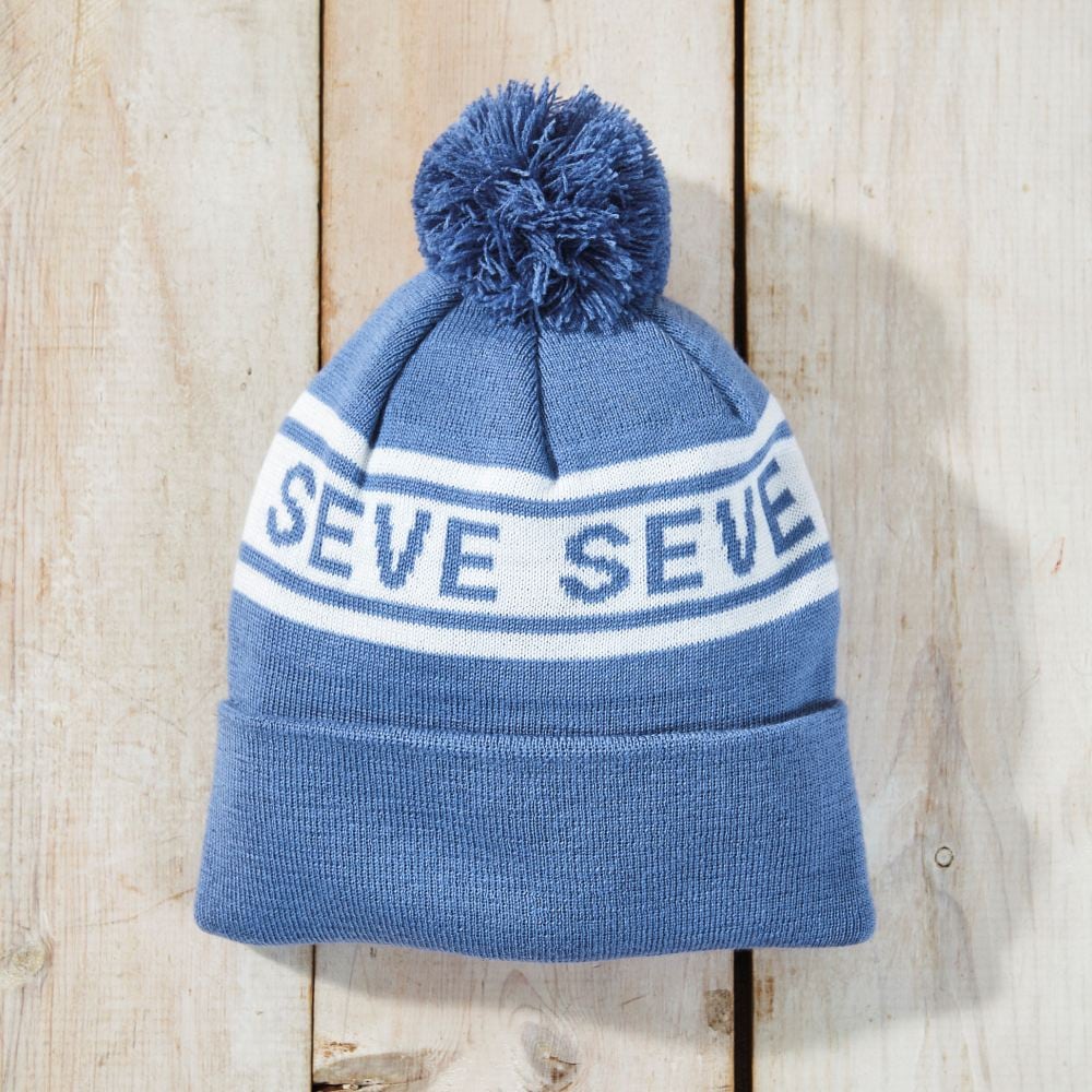 SEVE　ロゴ入り ニットキャップ