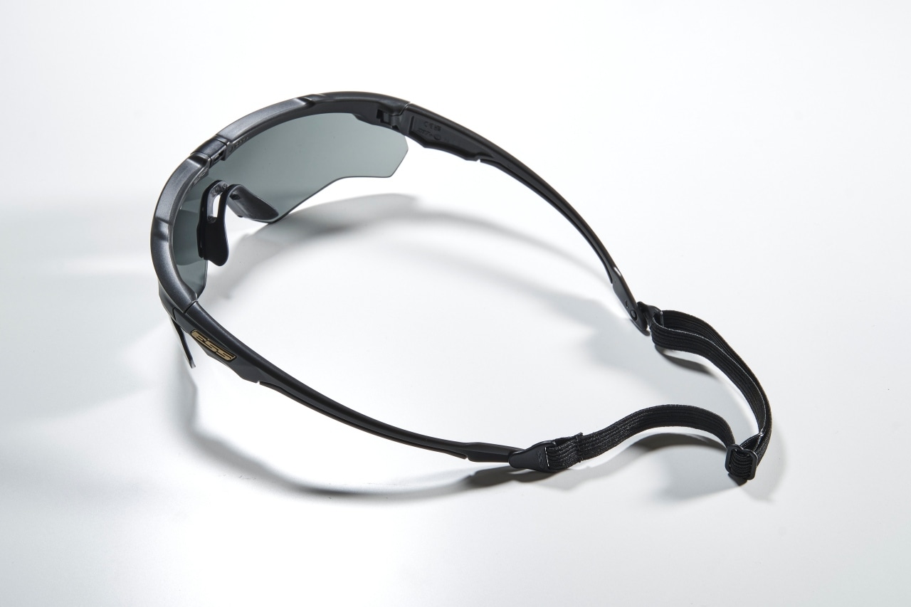 ESS クロスブレイド 黒 ケース・クリアレンズ付き JAPAN LIMITED Cerakote Series CROSSBLADE NARO/スモークグレイ