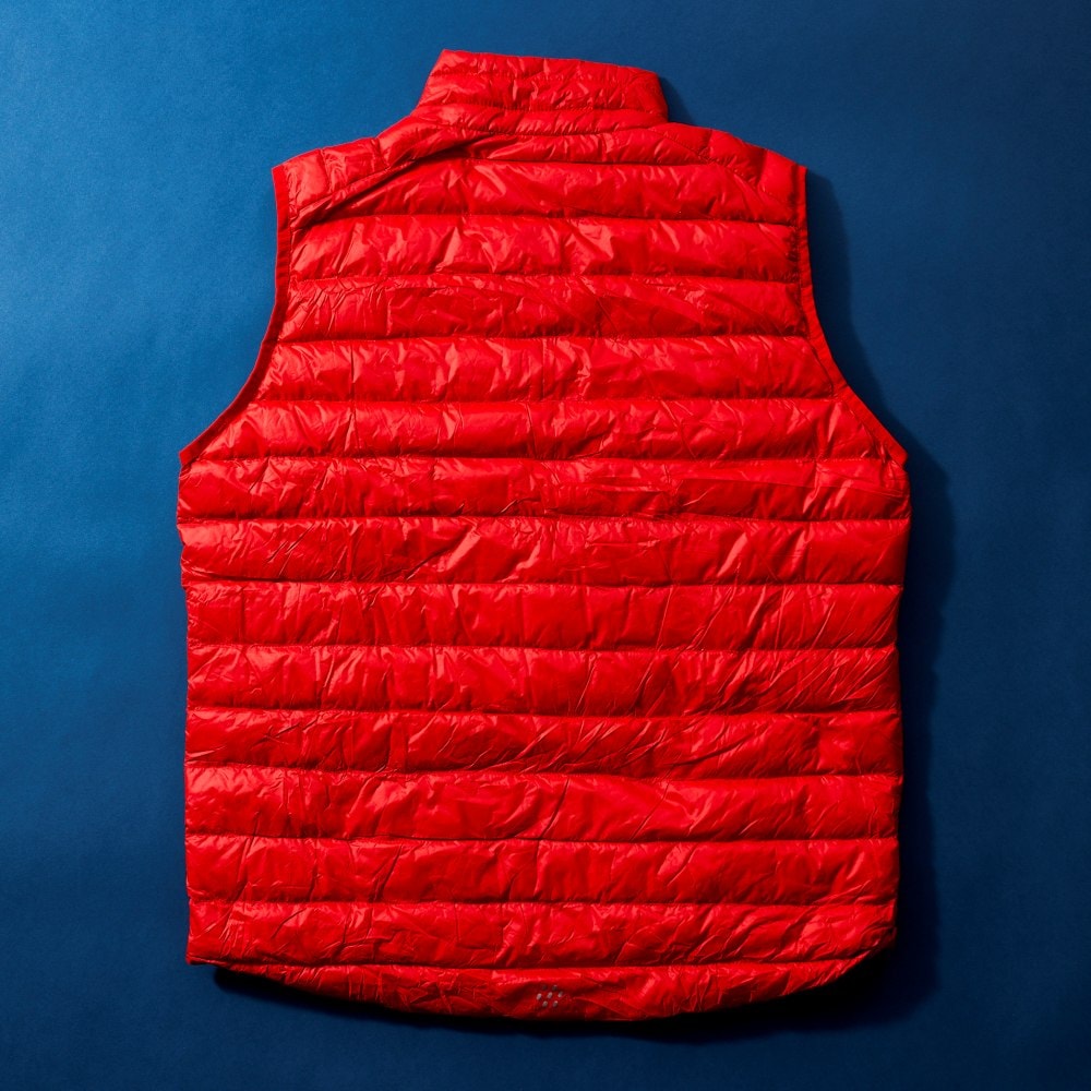 ＜マック イン ア サック＞600フィルパワー ダウンベスト