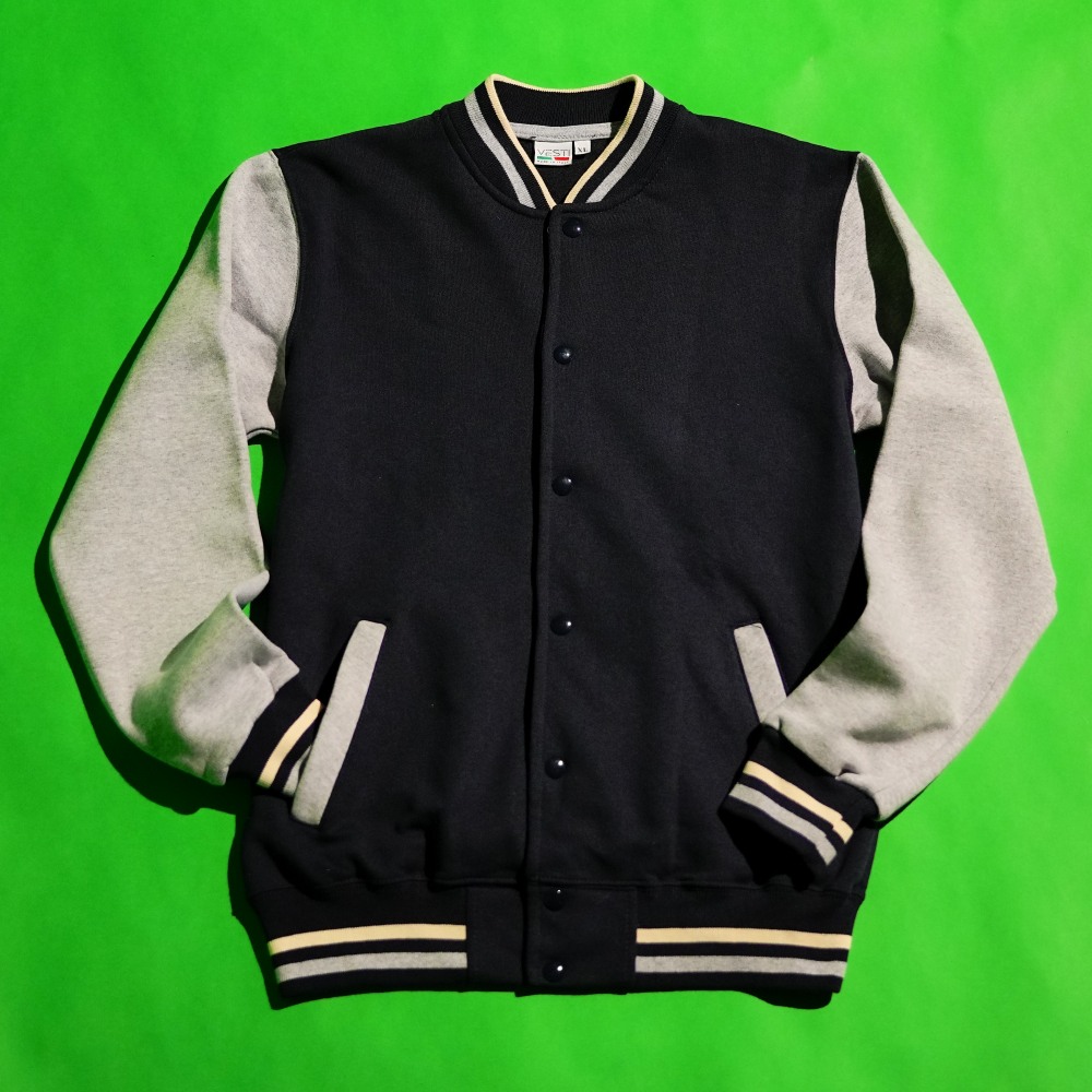 【VESTI】イタリア製 トラッドなトレーナー地スタジャン