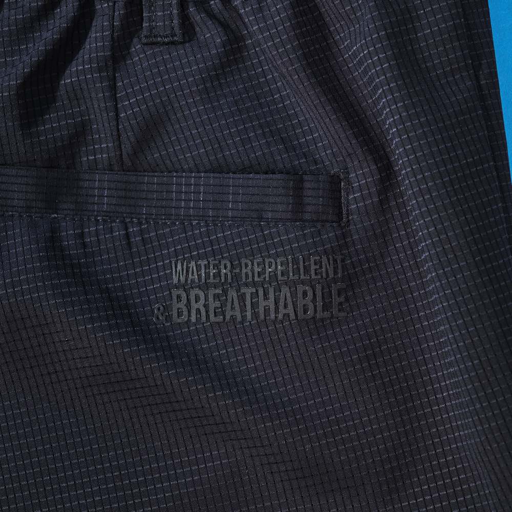 【ALLWEATHER】デュアルファンクション DotAir® ストレッチショーツ